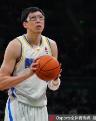 华体会官方入口-过山车！周琦近3场罚球：对阵吉林8罚0中 战浙江7中6 今天7罚1中